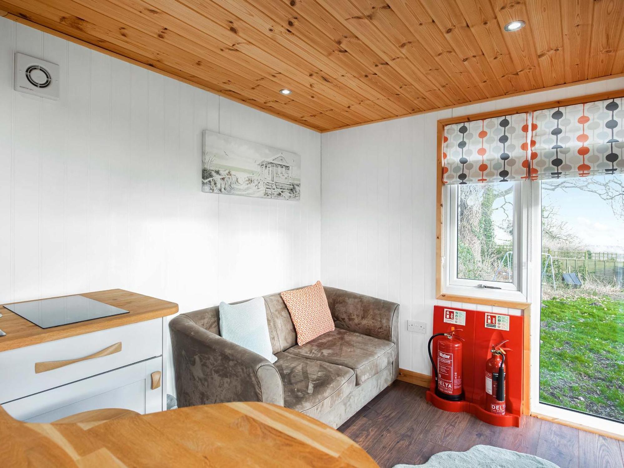 School Lodge Burwarton Bagian luar foto
